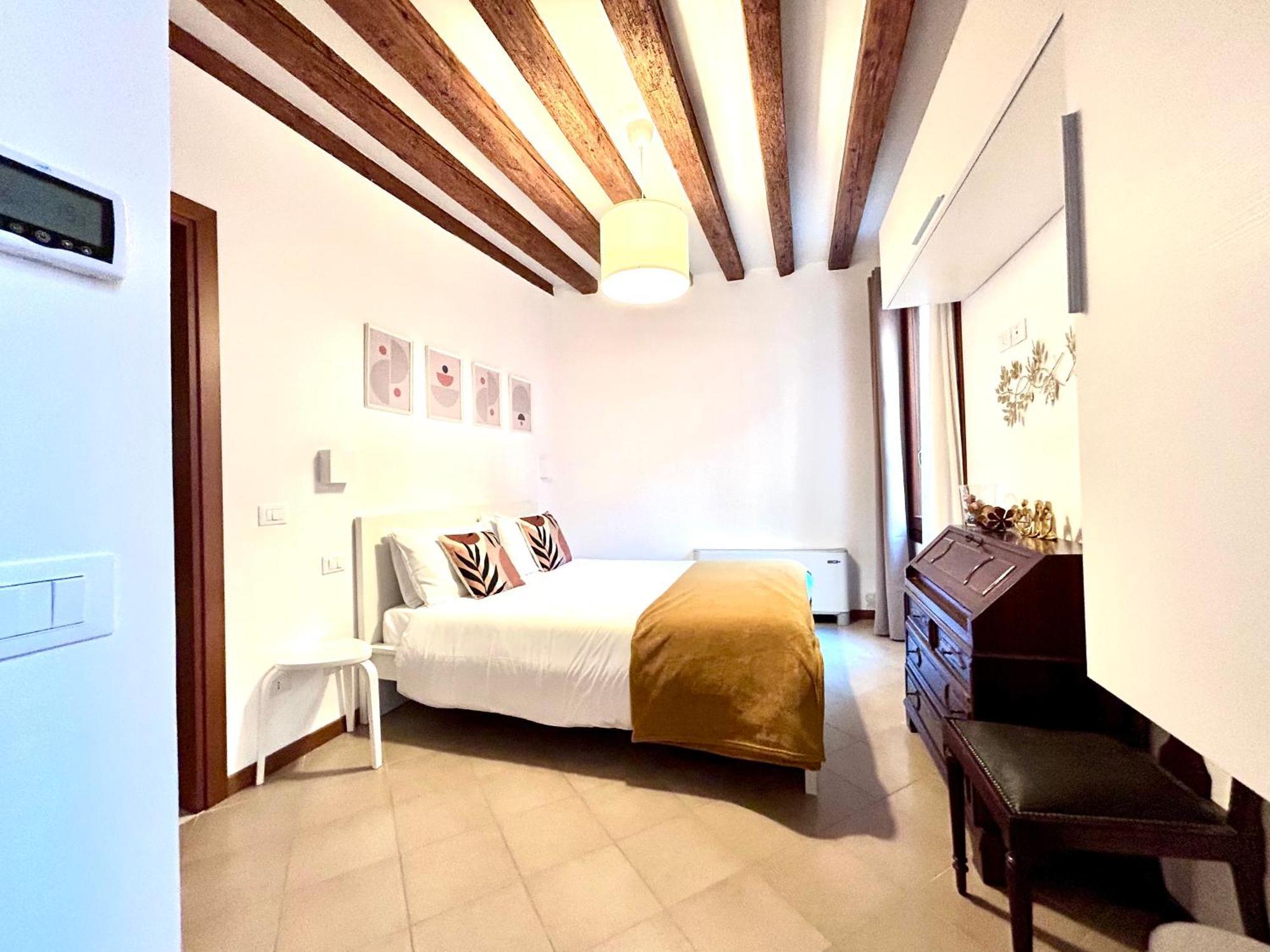 Apartamento Flat Romantic Domus Remedio Veneza